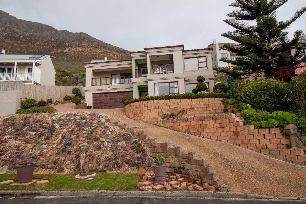 Froggy Bay Is The Best All The Way! Simon's Town Exterior photo